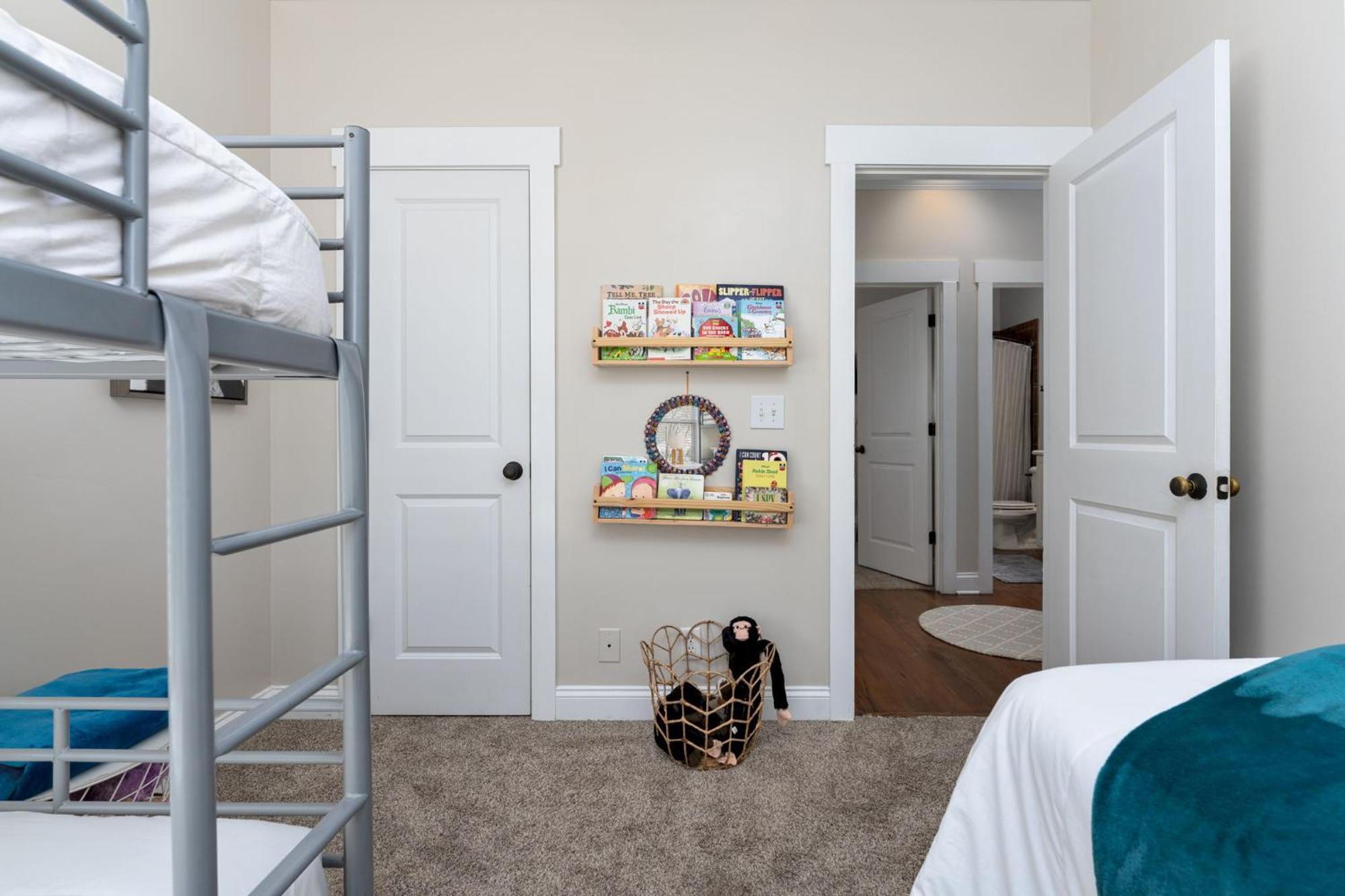 Downtown Wilmington Home ~ Pet Friendly Bagian luar foto