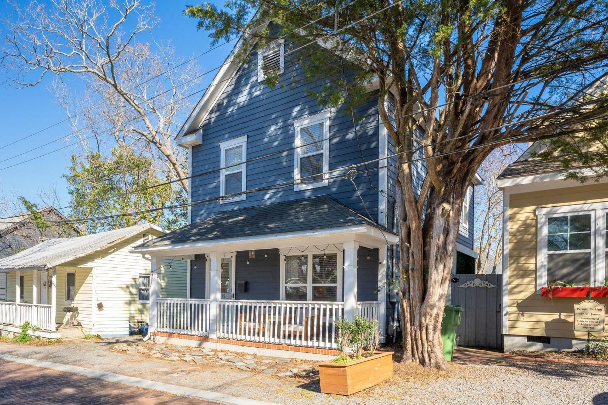 Downtown Wilmington Home ~ Pet Friendly Bagian luar foto